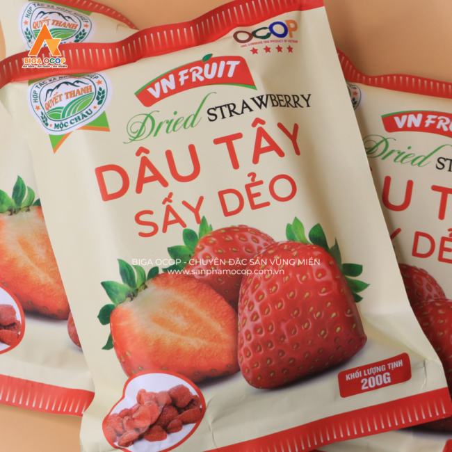 Dâu tây sấy dẻo Quyết Thanh, Mộc Châu OCOP 4 sao