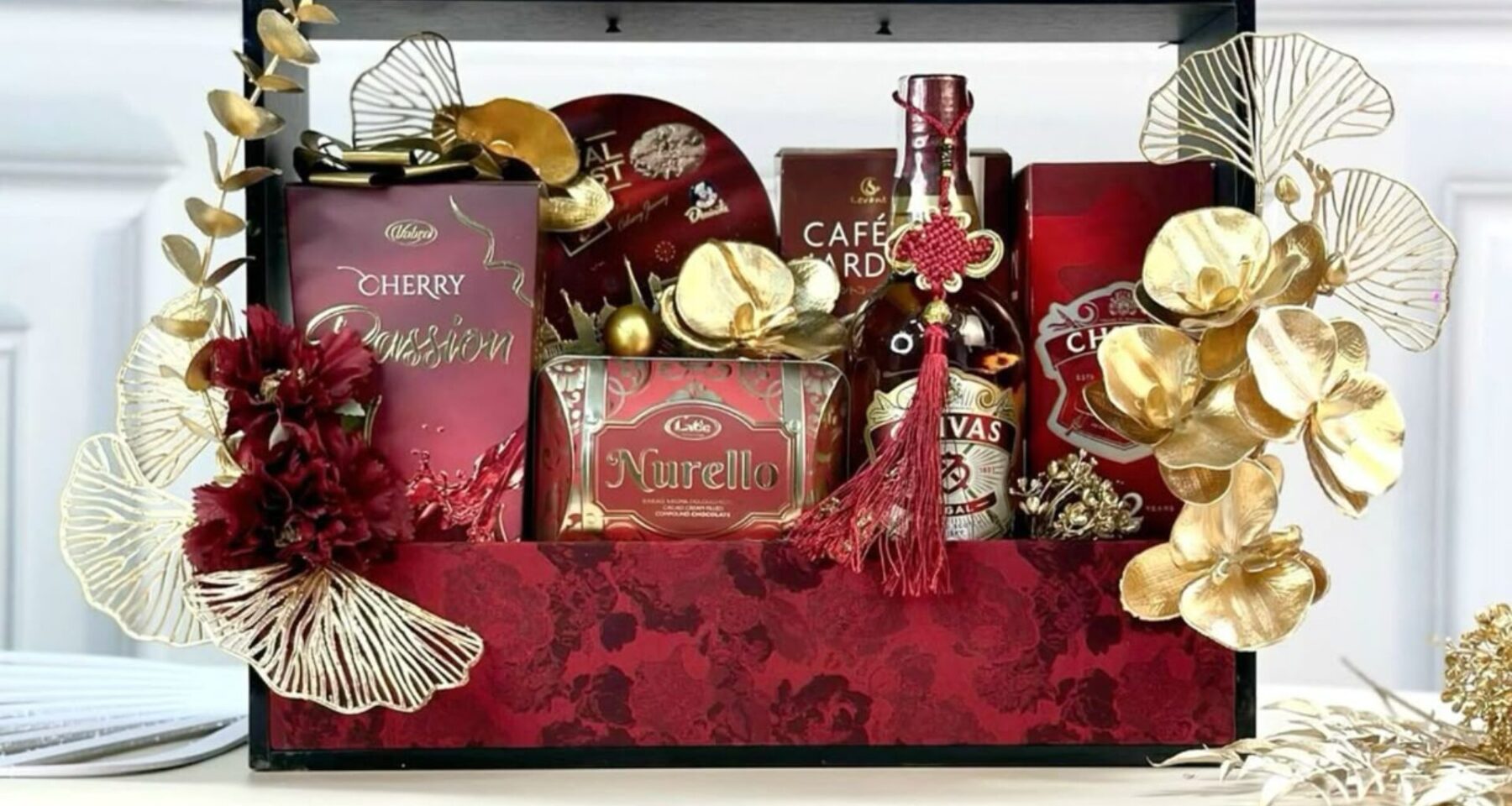 Hộp quà Tết sang trọng